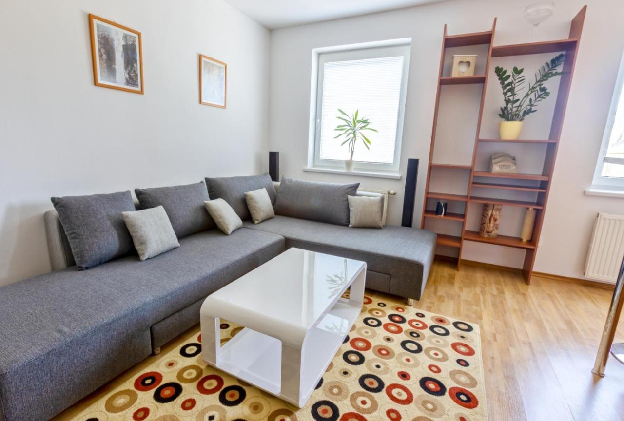 Apartman Hugo Veľký Slavkov Kültér fotó